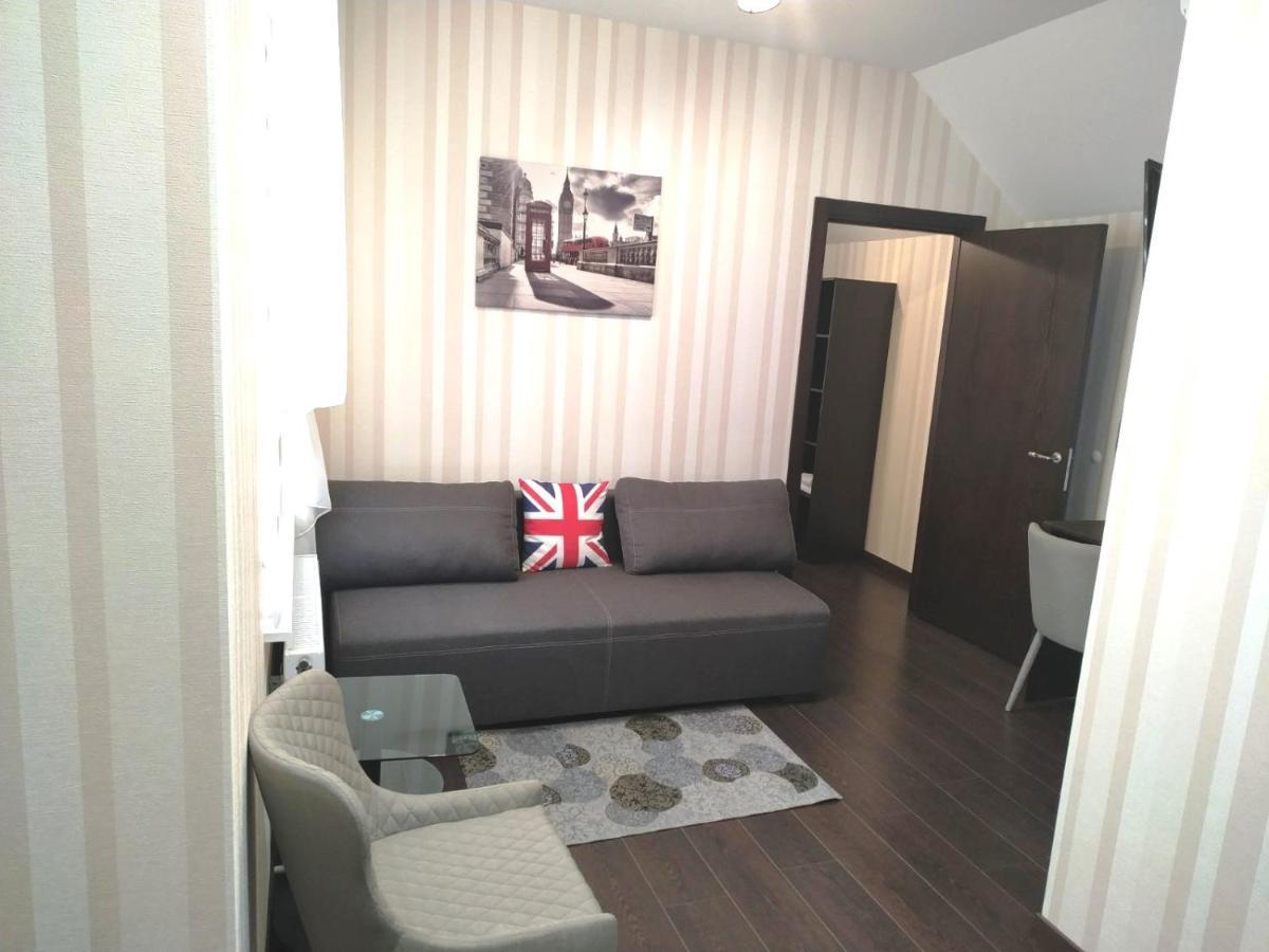 Hotel Business Apartments นิปโปร ภายนอก รูปภาพ